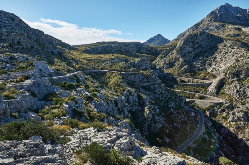 Mallorca cycling transfers to Sa Calobra | Mallorca Holiday Transfers